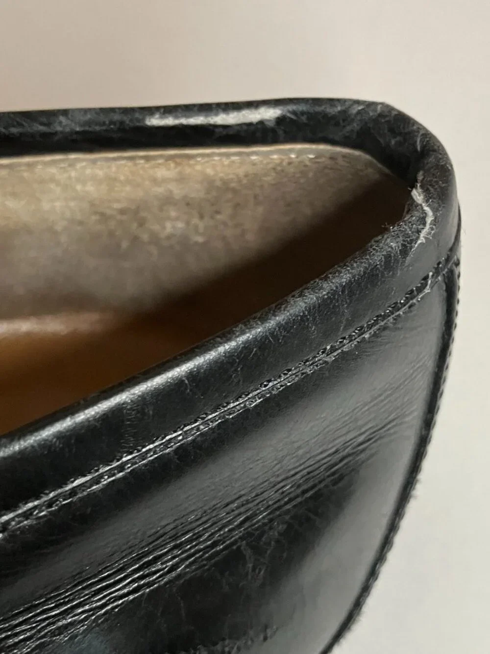 Vtg 70s Gucci Black Leather Tassel Loafers Kiltie Men's 10.5 Cursive Label Italy